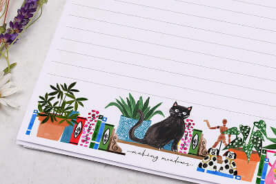 A5 Writing paper with cat and book shelf design