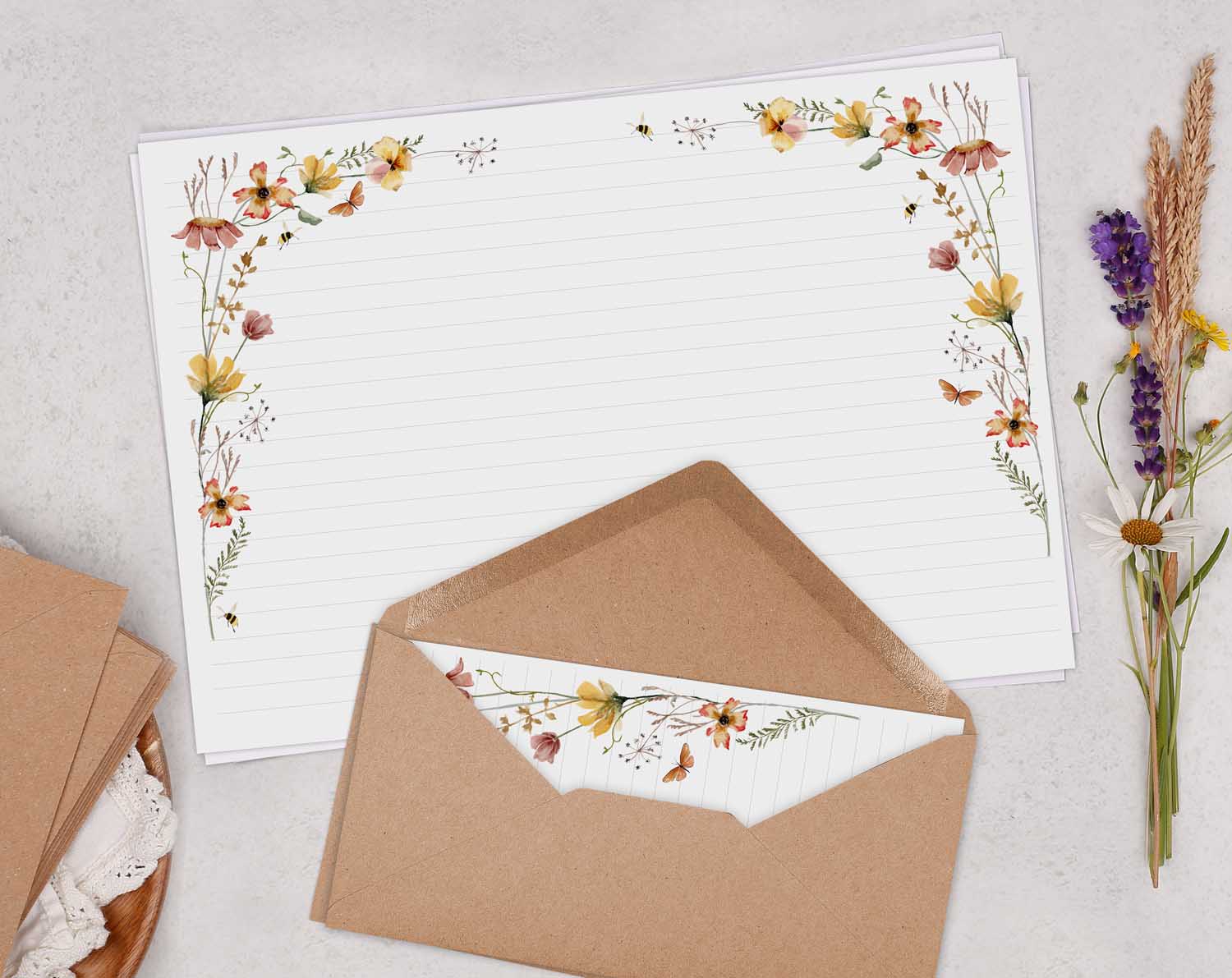 A4 Landscape Writing Paper With Autumn Flowers