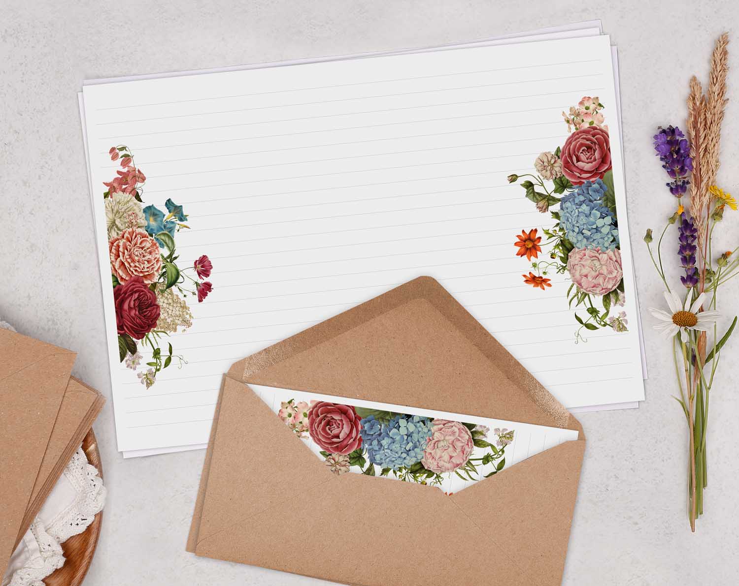 A4 Landscape Writing Paper With Vintage Floral Bouquet