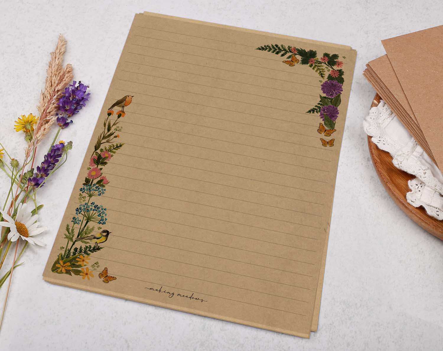 A5 Kraft letter writing paper sheets with meadow flower design. 