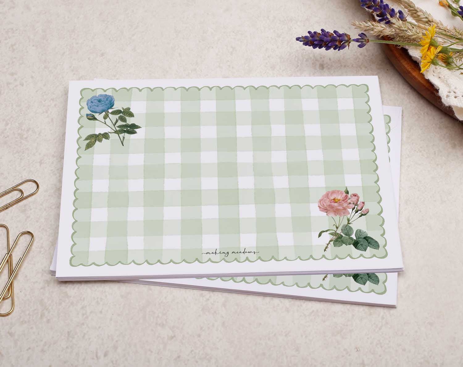 traditional flowers, green gingham A5 writing paper set comes with matching envelopes