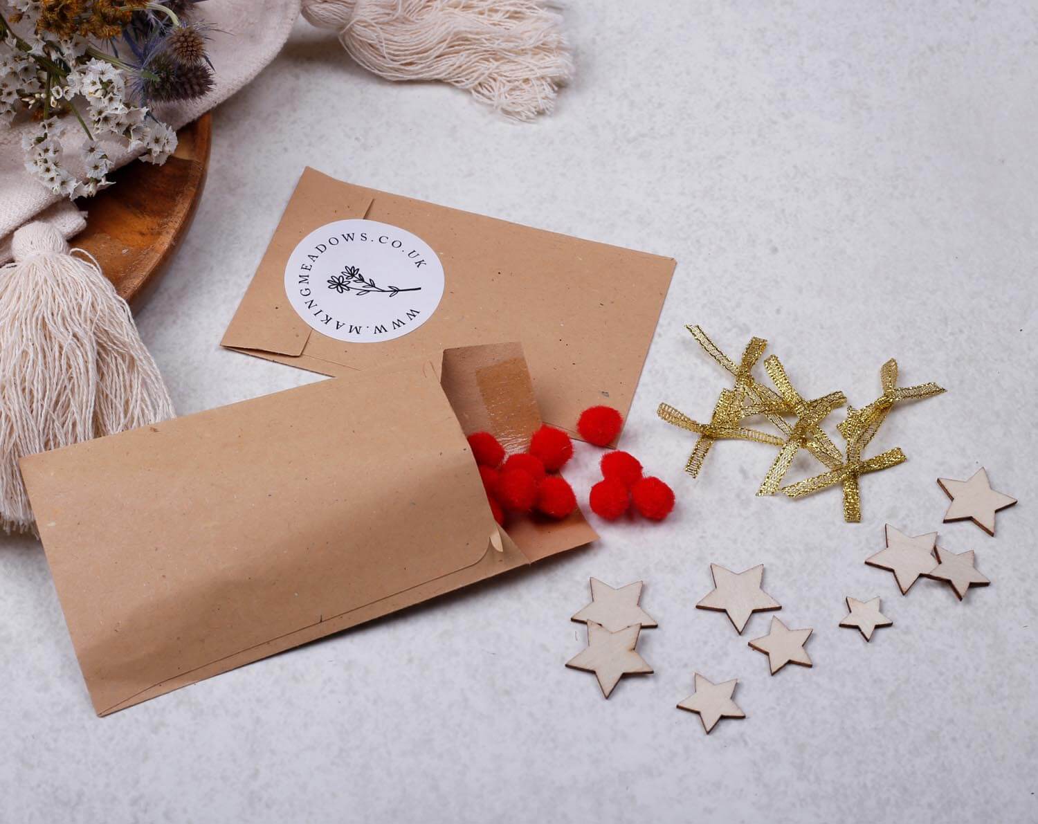 Christmas Make Your Own Greeting Card Kit. Craft Kits designed by Making Meadows
