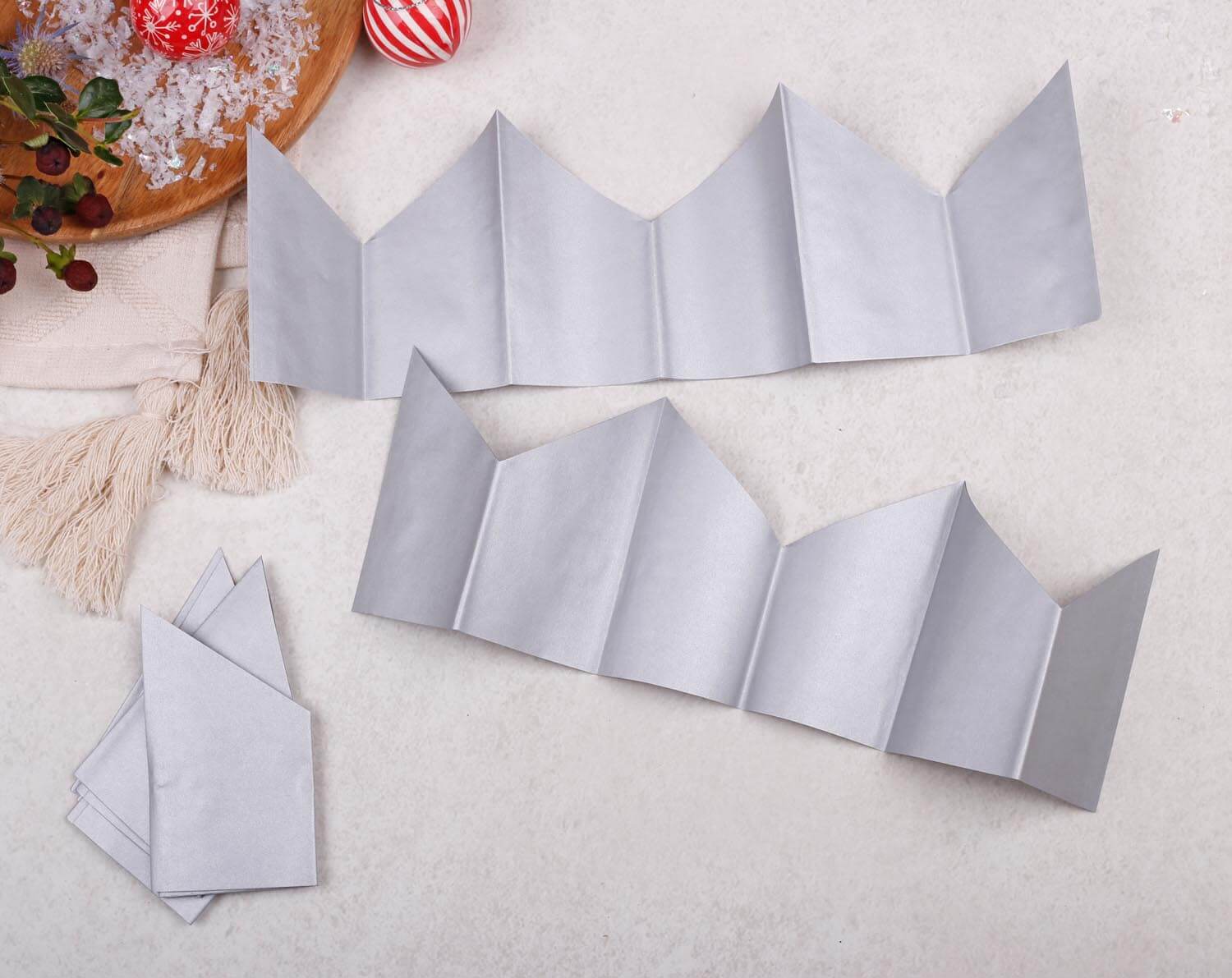 Gold & Silver Christmas Cracker Party Hats
