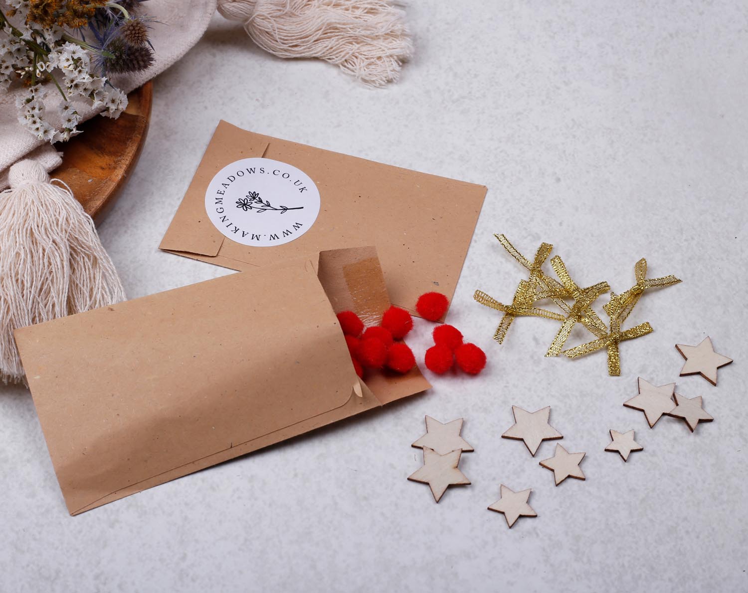 Christmas Make Your Own Greeting Card Kit