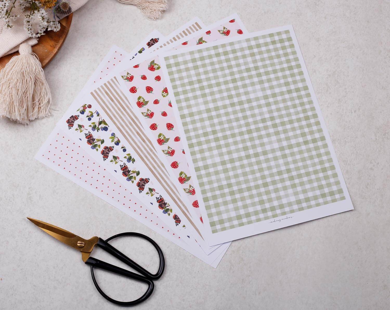 Hedgerow Make Your Own Greeting Card Kit. Craft Kits designed by Making Meadows