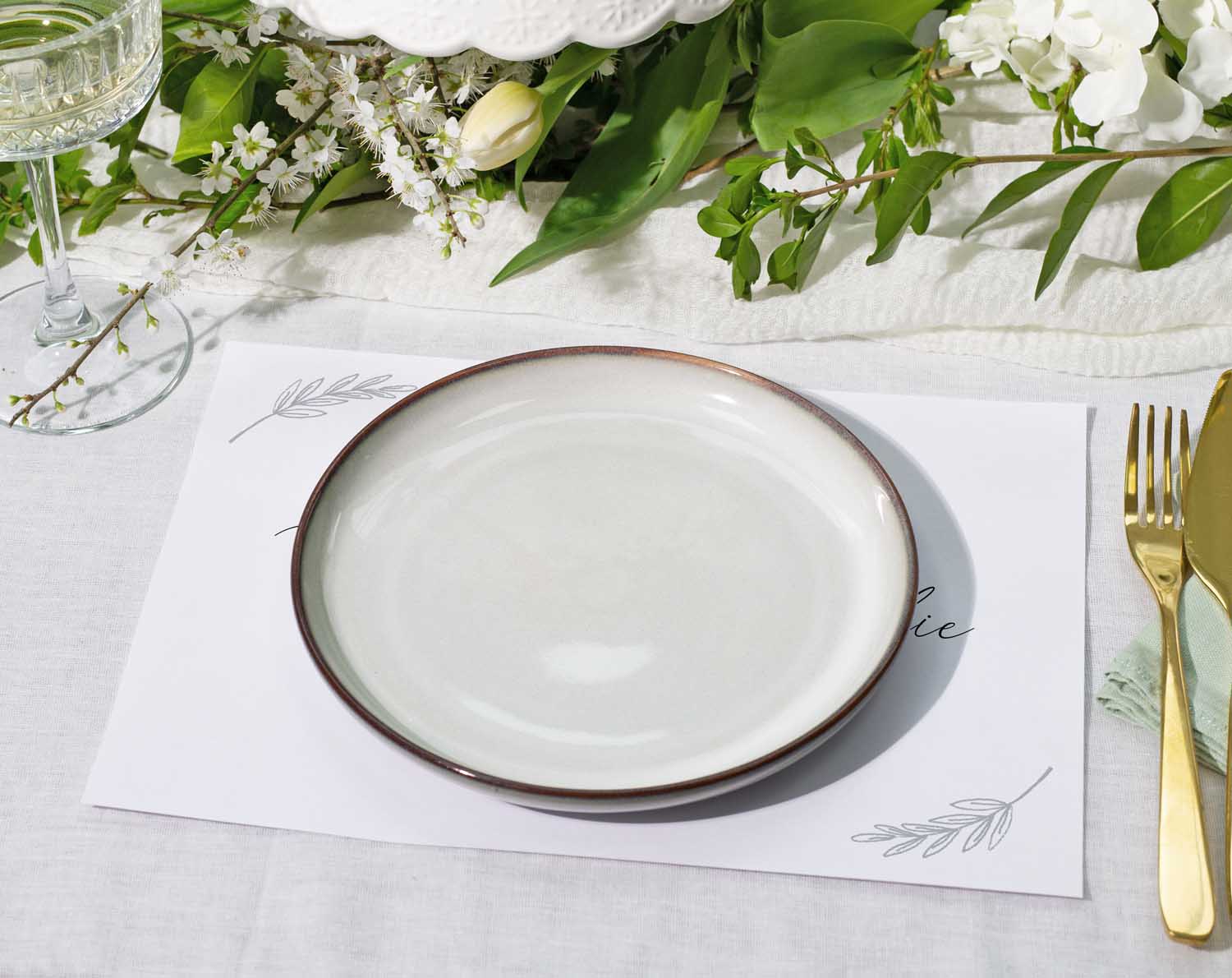 Minimalist Wedding Placemats with simple clean and crisp botanical design for elegant weddings.