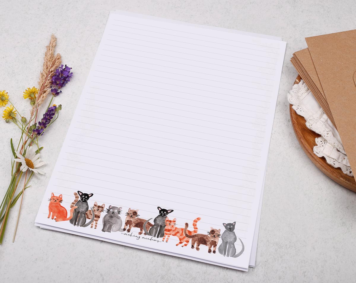 A4 letter writing paper sheets with a watercolour cat design. 