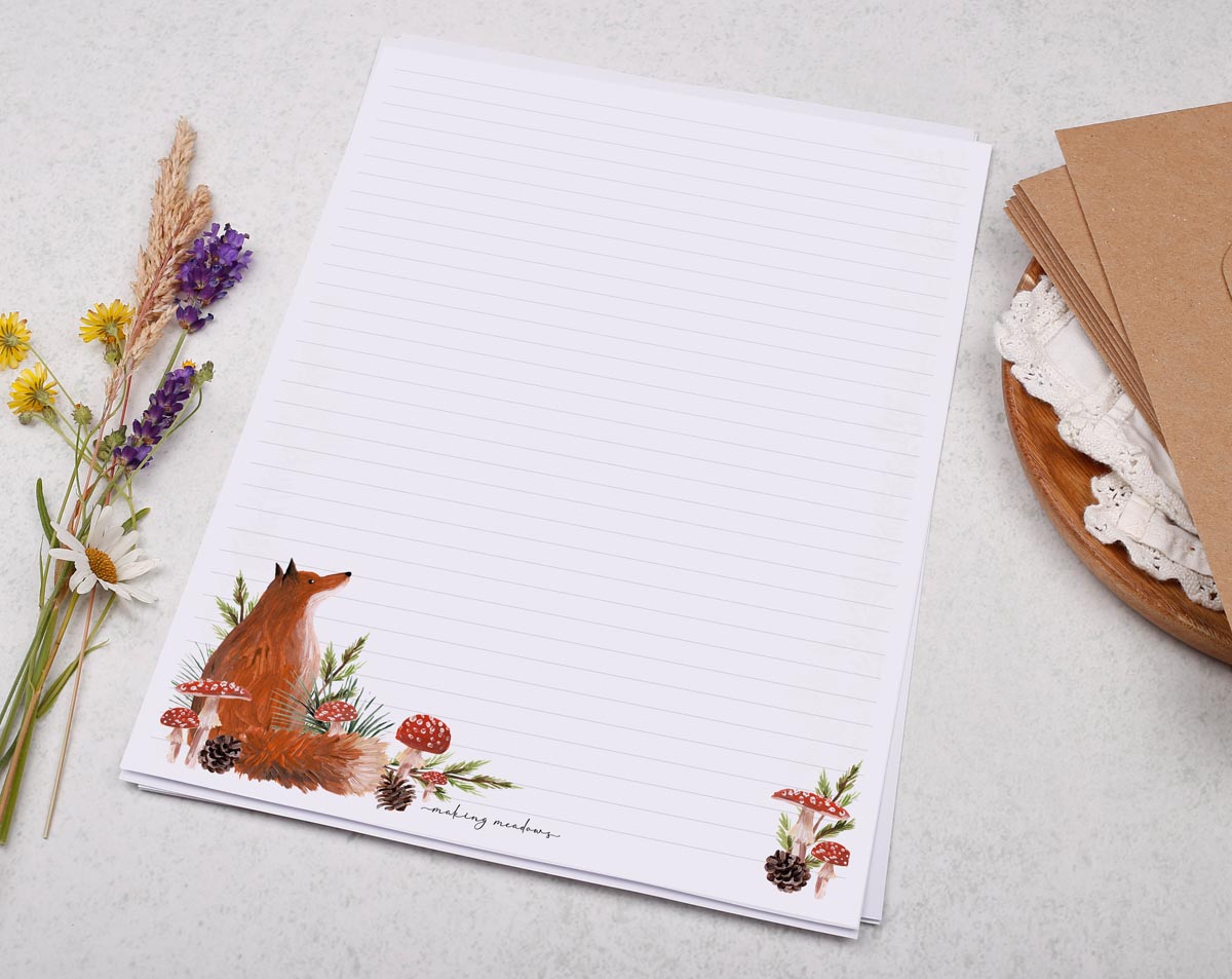 A4 letter writing paper sheets with a woodland fox design.