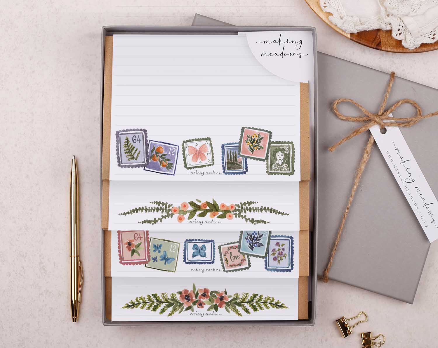 32 sheets of floral stamp design writing paper in a gift box set.